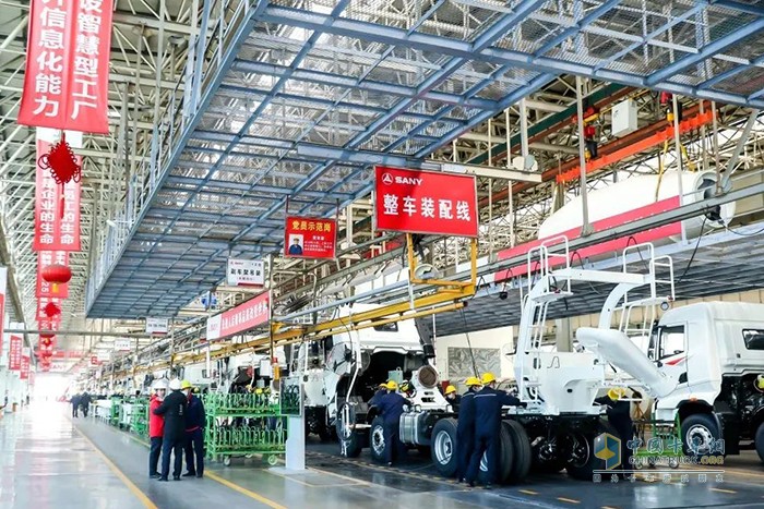 三一重工推出全新?lián)Q電版isee2-410攪拌車與isee2-416自卸車，引領(lǐng)商用車新能源技術(shù)新浪潮